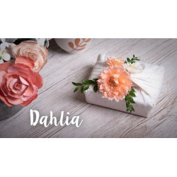 Fustella Sizzix Bigz Dahlia by Emily Tootie