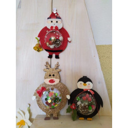Fustella M Babbo Natale con spazio per sfera decorativa