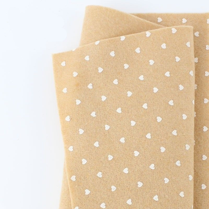 Pannolenci con cuori 50x45 cm colore beige