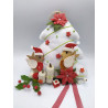 Fustella M Pettirosso con cappello di Babbo Natale e vischio