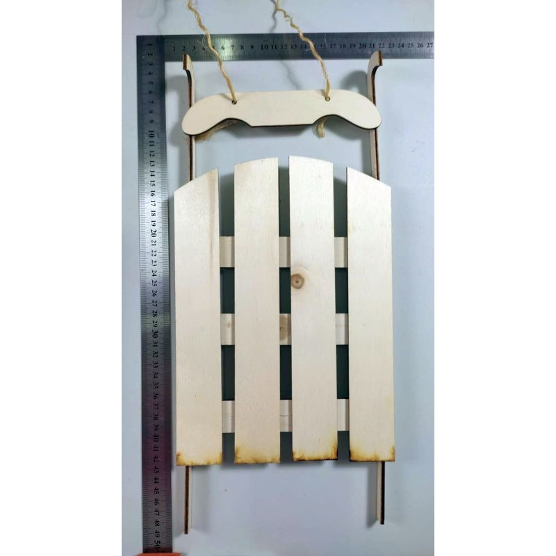 Sagoma in legno slitta decorativa