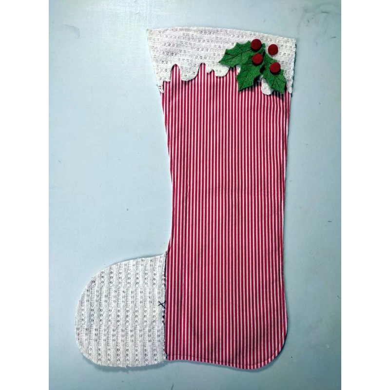 Fustella XXL Calza Befana grande con bordo di neve e agrifoglio