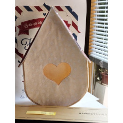 Fustella A4 Casetta grande con uccellino e cuore a4 2D