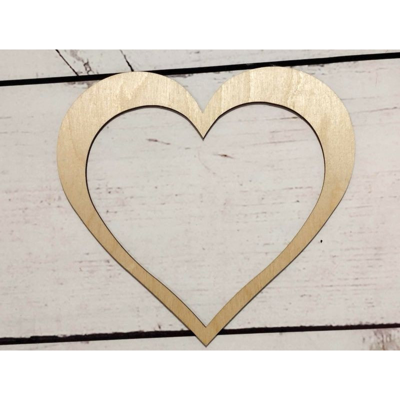 Sagoma in legno Cuore vuoto