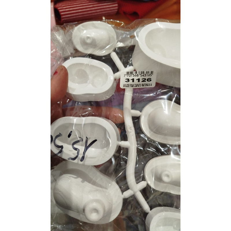 Stampo in silicone per scarpe gnomi bianco misure varie