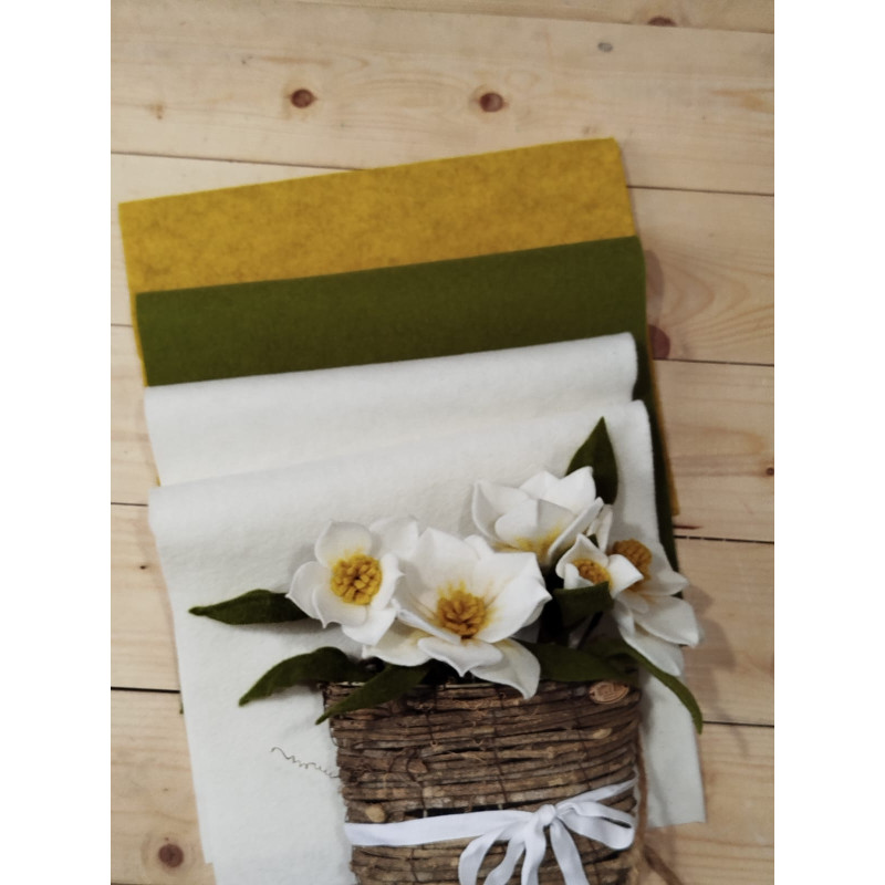 Kit Magnolie 4 colori feltro termoformabile 2mm 50x30 cm