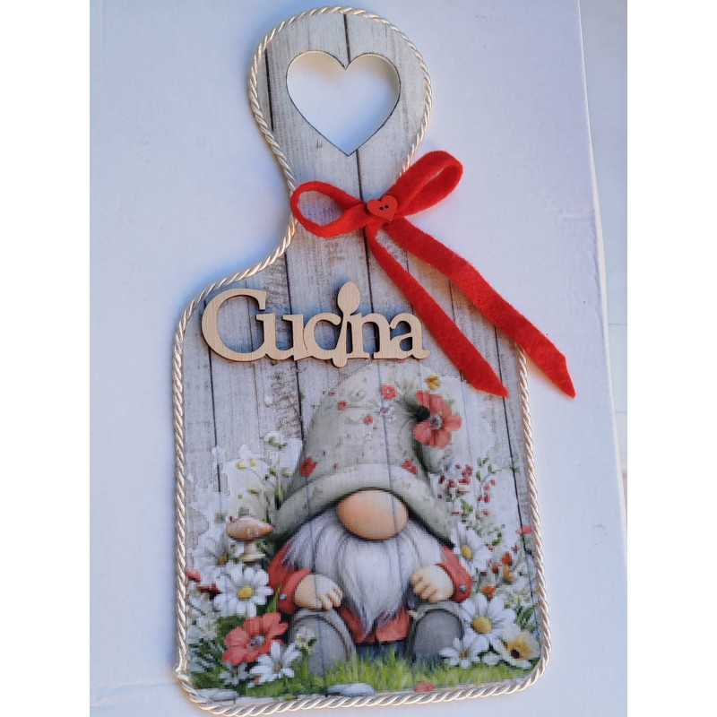 Sticker termoadesivo Gnomo seduto tra le margherite
