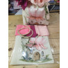 Kit Ferma porta romantico con rose inglesi e tessuto strutturato in nuance coordinate